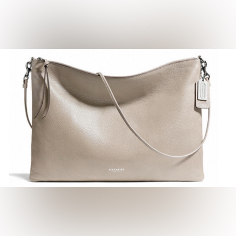 COACH Bleecker Daily Shoulder Bag Style 29461 in Ecru Leather